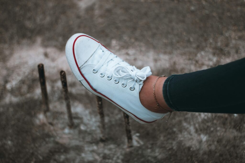 How to Style White Sneaker (Men & Women)